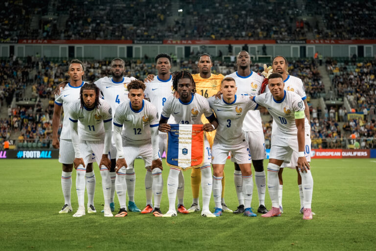 Football – éliminatoires coupe du monde 2026 zone Europe : La France surclasse l’Ukraine  