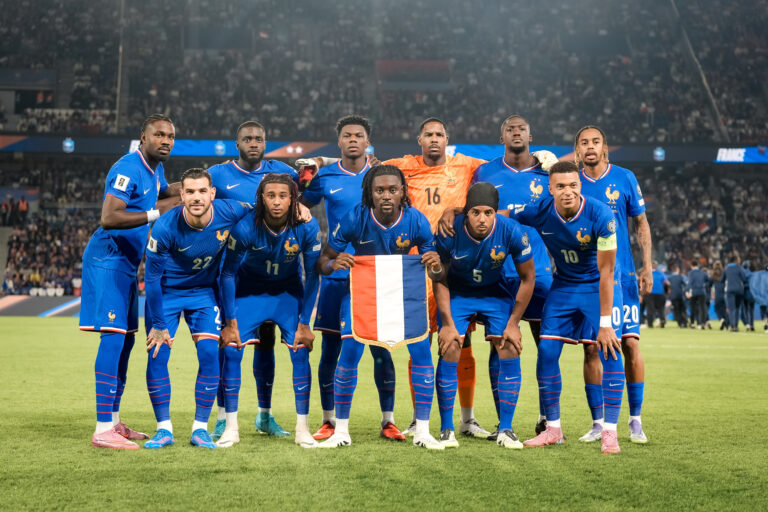 Football – éliminatoires mondial 2026 zone Europe : la France bat l’Islande et devient leader du groupe